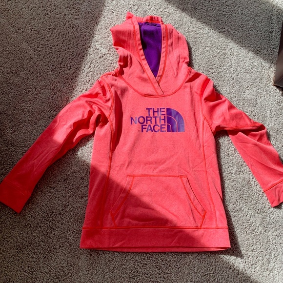 The North Face Jackets & Blazers - North Face Hoodie (M)